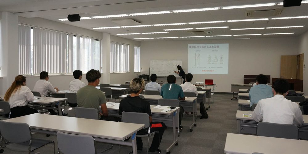 新入社員・若手社員研修会を開催しました